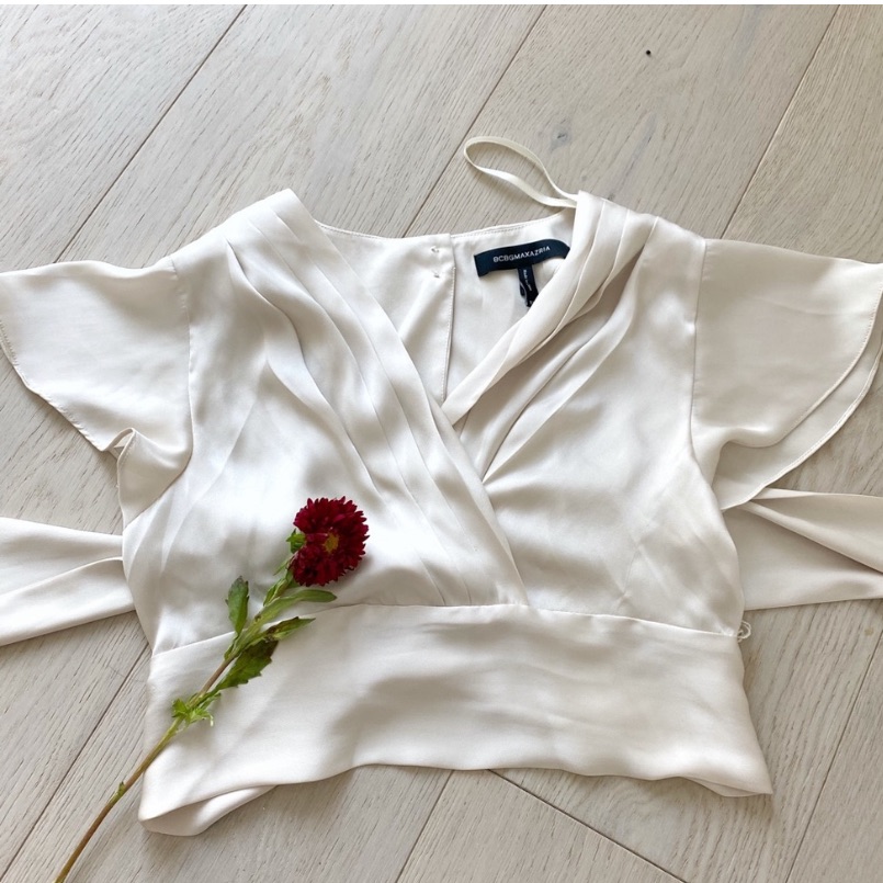 Bcbg Maxazria Gold Silk Crop Blouse